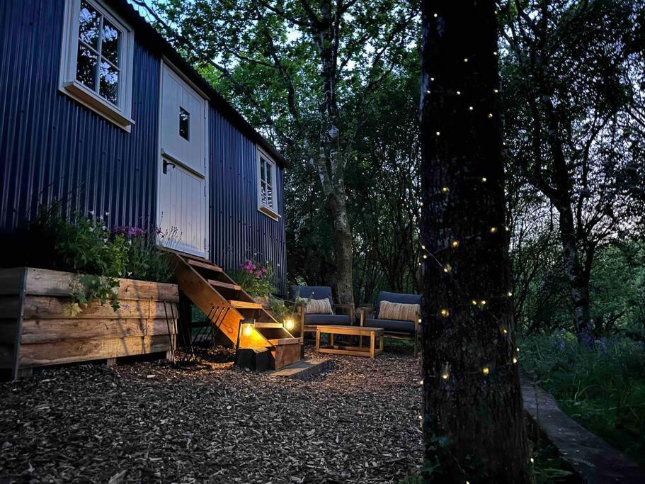 Cornwall Woodland Shepherd'S Hut - Dennis Hut Bodmin Dış mekan fotoğraf